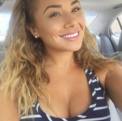 Mia
